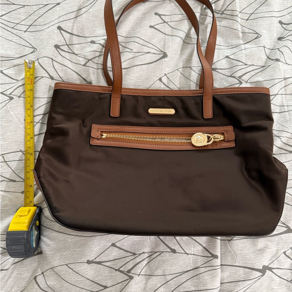 Michael Kors Brown Tote Bag - Picture 4 of 16